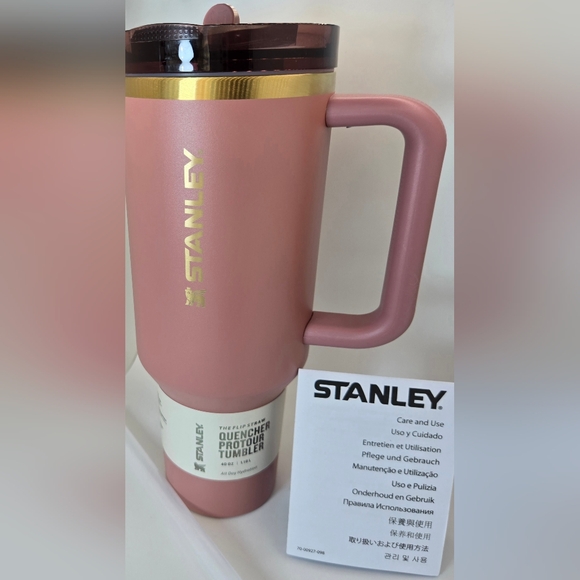 Stanley Rose 40 Oz Quencher Tumbler! Stunning!! - Picture 5 of 9